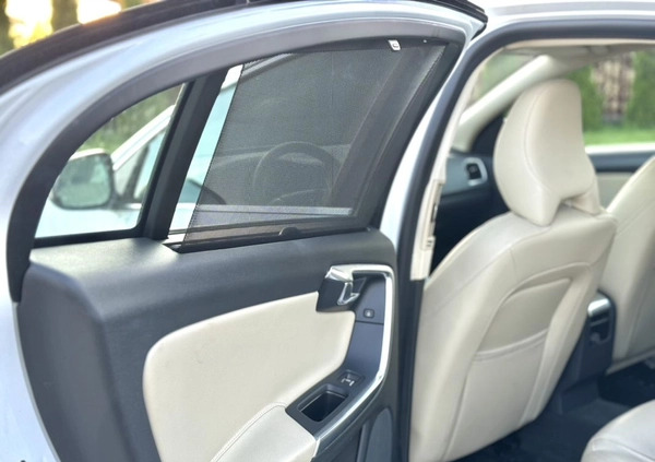 Volvo S60 cena 62000 przebieg: 177235, rok produkcji 2017 z Syców małe 407